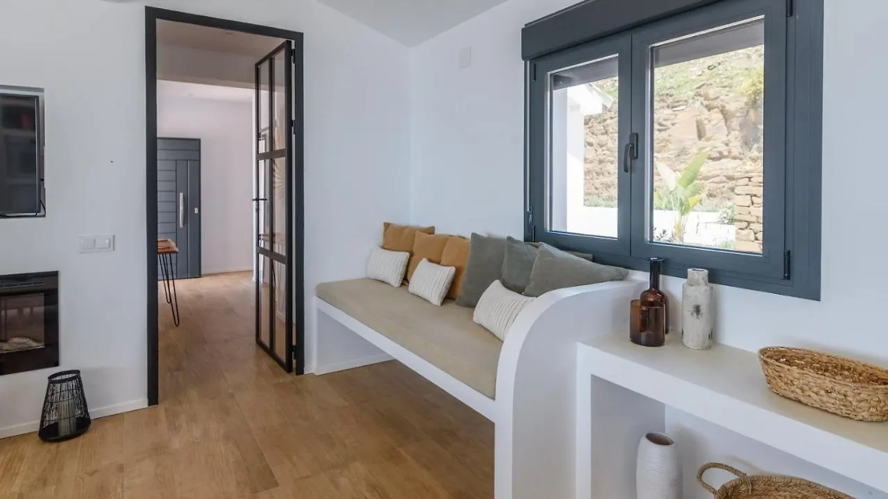 Semesterbostad Casa What A Life Sayalonga By Ruralidays Spanien