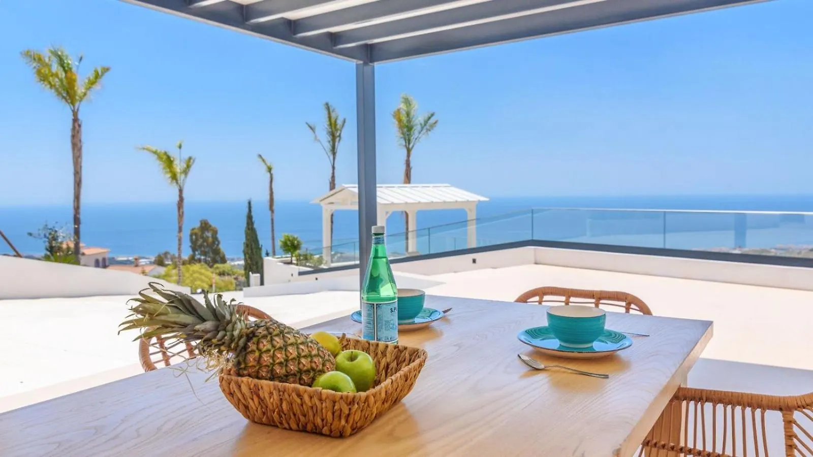 Casa What A Life Sayalonga By Ruralidays