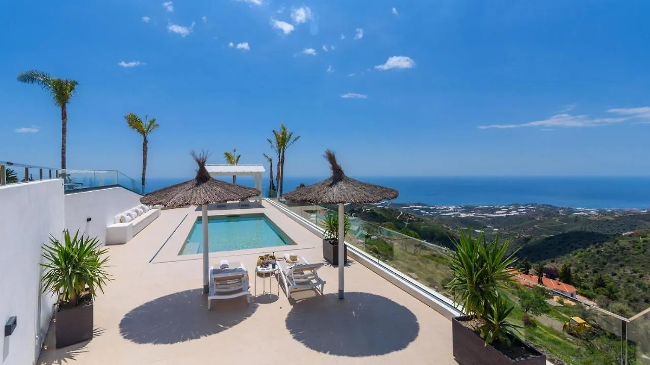 Holiday home Casa What A Life Sayalonga By Ruralidays Spain